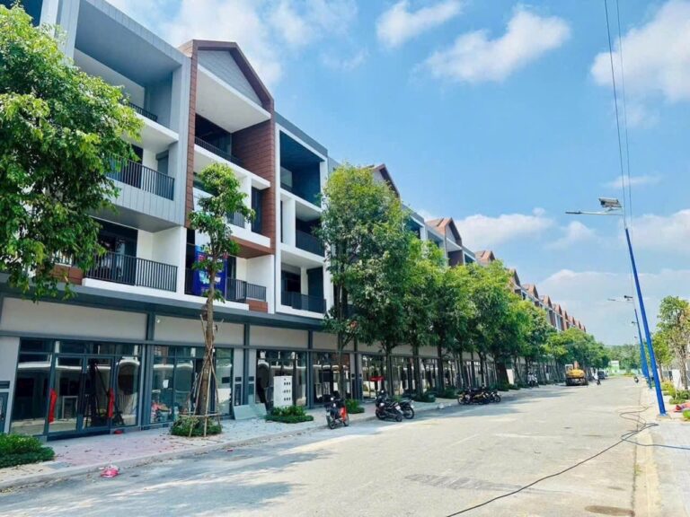 HÌNH ẢNH THỰC TẾ NHÀ PHỐ THƯƠNG MẠI ARTISAN PARK
